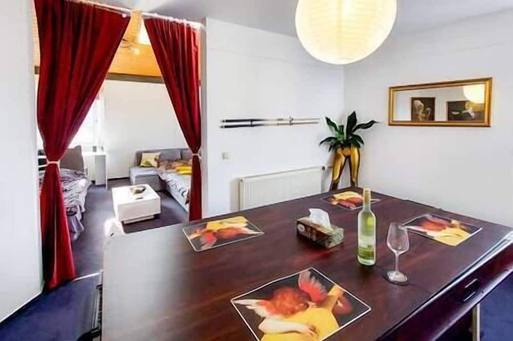 Ganze Wohnung, 🎸Hard Rock trifft Barock👑 inkl. Extras in Göttingen, Niedersachsen