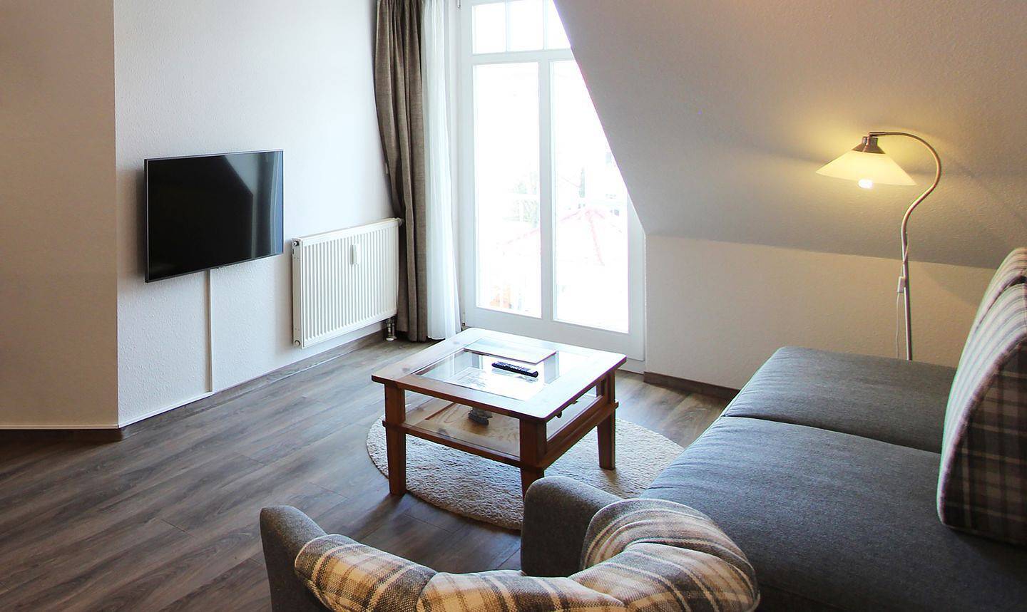 Ganze Wohnung, Moderne Ferienwohnung Birgit in Kühlungsborn mit Tiefgarage und Strandnähe in Ostseebad Kühlungsborn, Kühlungsborn