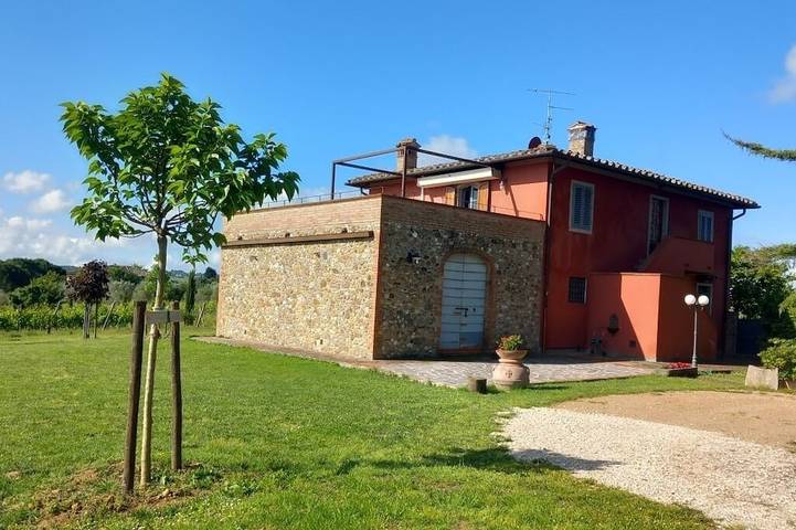Agriturismo für 5 Personen, mit Whirlpool und Garten in der Toskana