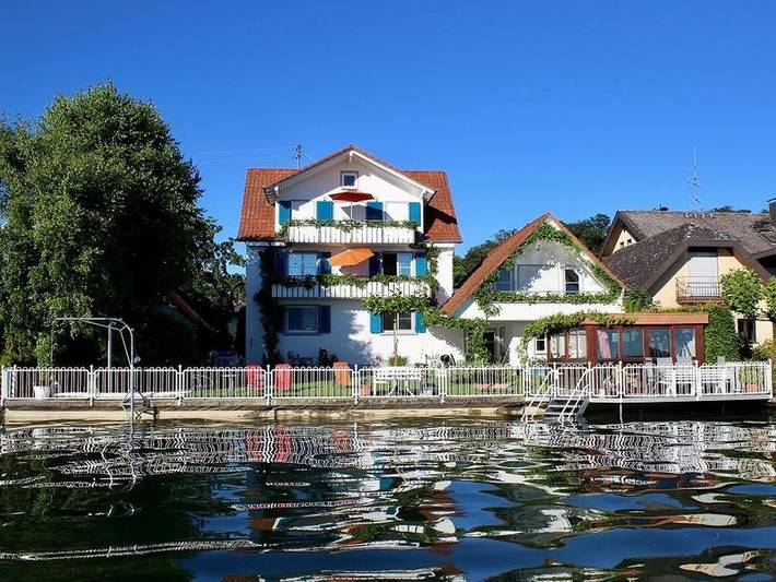 Ferienwohnung für 3 Personen, mit Seeblick und Garten am Bodensee