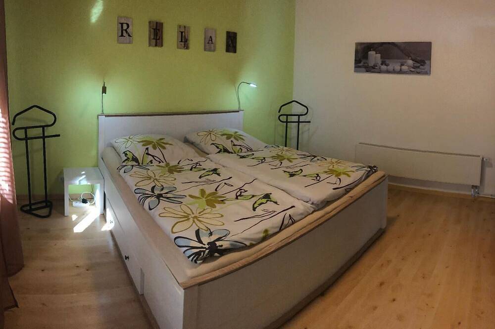 Ganze Wohnung, Ferienwohnung Niedenstein für 1 - 4 Personen mit 1 Schlafzimmer - Ferienwohnung in Ein- oder Mehrfam in Niedenstein, Schwalm-Eder-Kreis