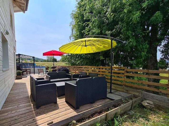 Gîte pour 8 personnes, avec piscine et terrasse à Alby-sur-Chéran - 2