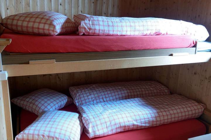 Ganze Wohnung, Maiensäss Camona, Siat, (Siat), 57004B in Siat, Alpenarena