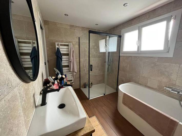 Location de vacances pour 3 personnes, avec jardin ainsi que vue et terrasse dans Biéville-Quétiéville - 4