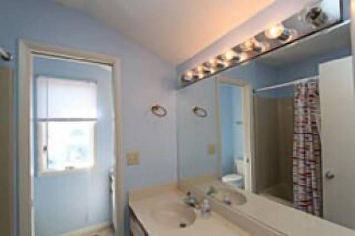 Vacation rental for 9 people, with balcony, with pets in Fenwick Island