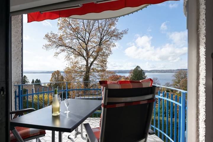 Ferienwohnung für 3 Personen, mit Seeblick und Garten sowie Ausblick in Unteruhldingen - 2