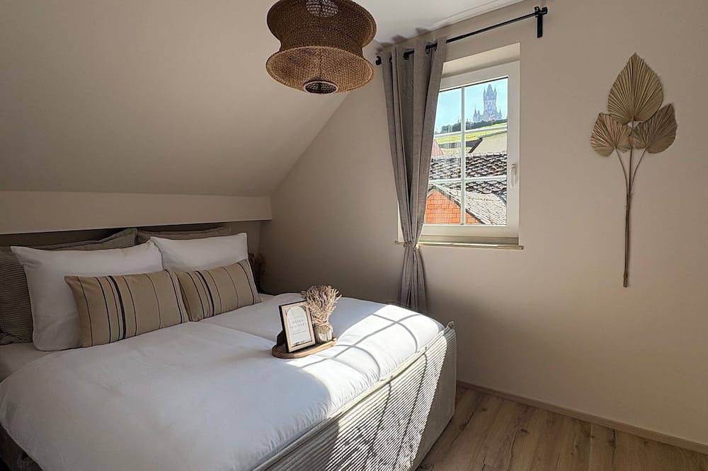 Ganze Wohnung, Zentrales Apartment mit Blick auf die Reichsburg- 2 min Fußläufig zur Altstadt in Cochem, Cochem-Zell