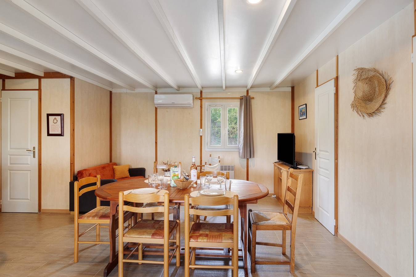 Casa vacacional «Gite de Baunac» con piscina privada, Wi-Fi y aire acondicionado in Aubas, Périgord Noir