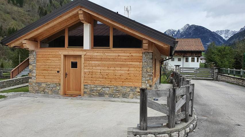 Gîte pour 4 personnes, avec vue et jardin, animaux acceptés à Santo Stefano di Cadore - 2