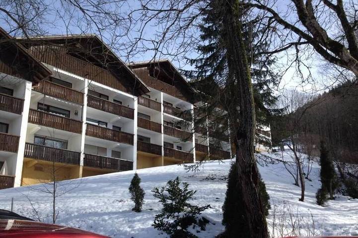 Ferienpark für 3 Personen, mit Sauna und Pool sowie Garten in Missen-Wilhams - 4