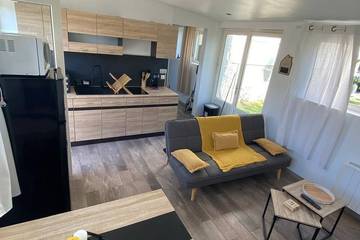 Gîte pour 4 personnes, avec terrasse à Saint-André-les-Vergers