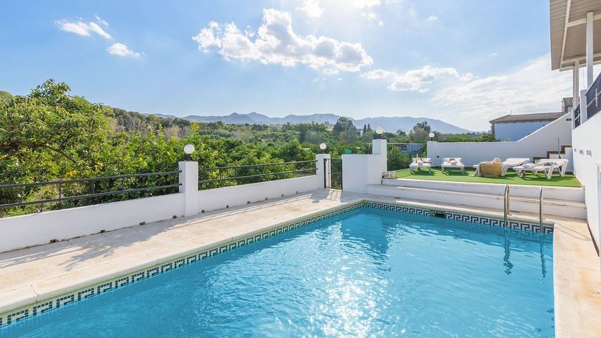 Chalet para 10 personas, con piscina y balcón/terraza en Alhaurín de la Torre