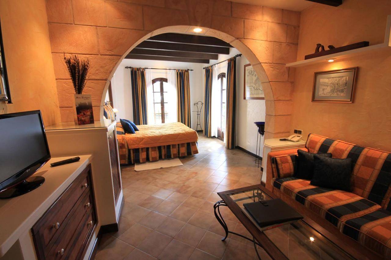 Petit Hotel Ses Rotges - Only Adults in Cala Ratjada, Capdepera
