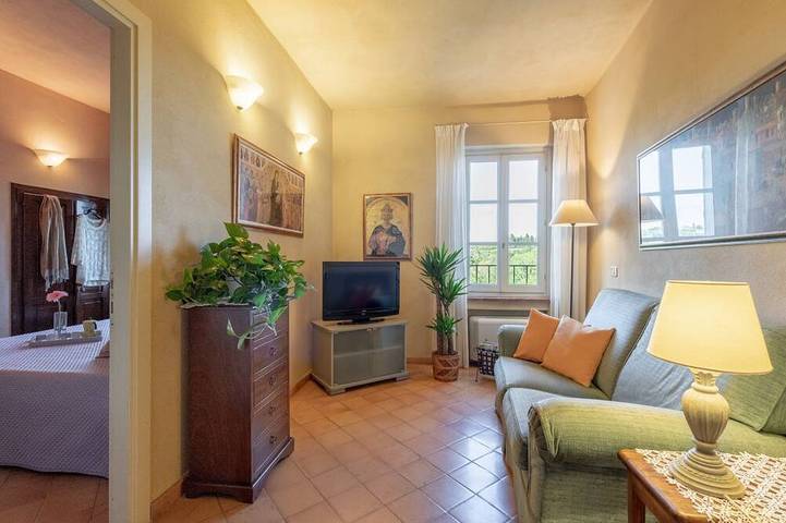 Ganze Wohnung, Apartment in einer historischen Villa: Aussicht & authentische Gastfreundschaft in Siena in Siena, Siena und Umgebung2