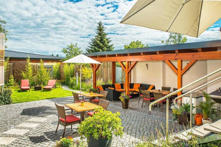 Apartmenthotel für 2 Personen, mit Terrasse und Garten sowie Sauna in Rathenow