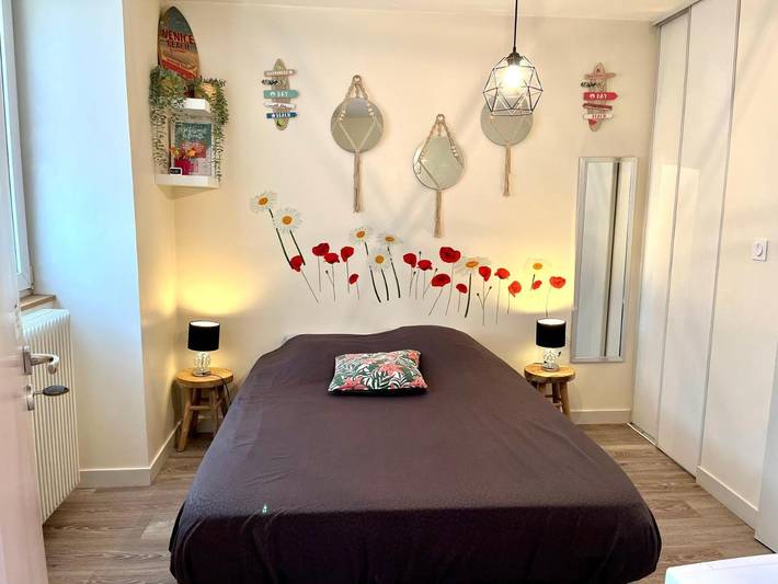 Gîte pour 2 personnes, avec terrasse à Rives