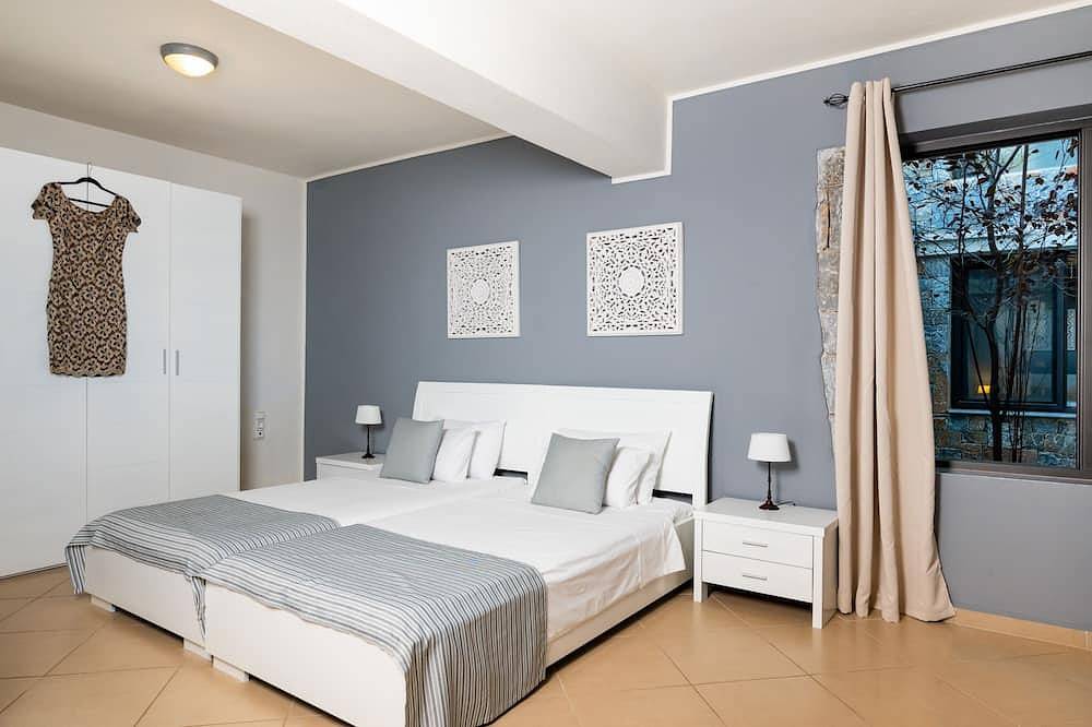 Luxus-Villa Lofos mit privatem Pool, herrlichem Meerblick, Sisi, Kreta in Milatos, Lasithi