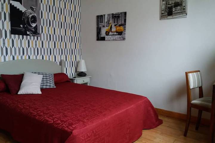 Gîte pour 5 personnes, avec jardin et terrasse dans Plage Sables Blancs - 2