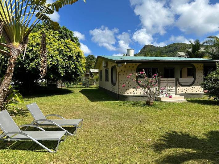 Chalet pour 6 personnes, avec jardin et vue