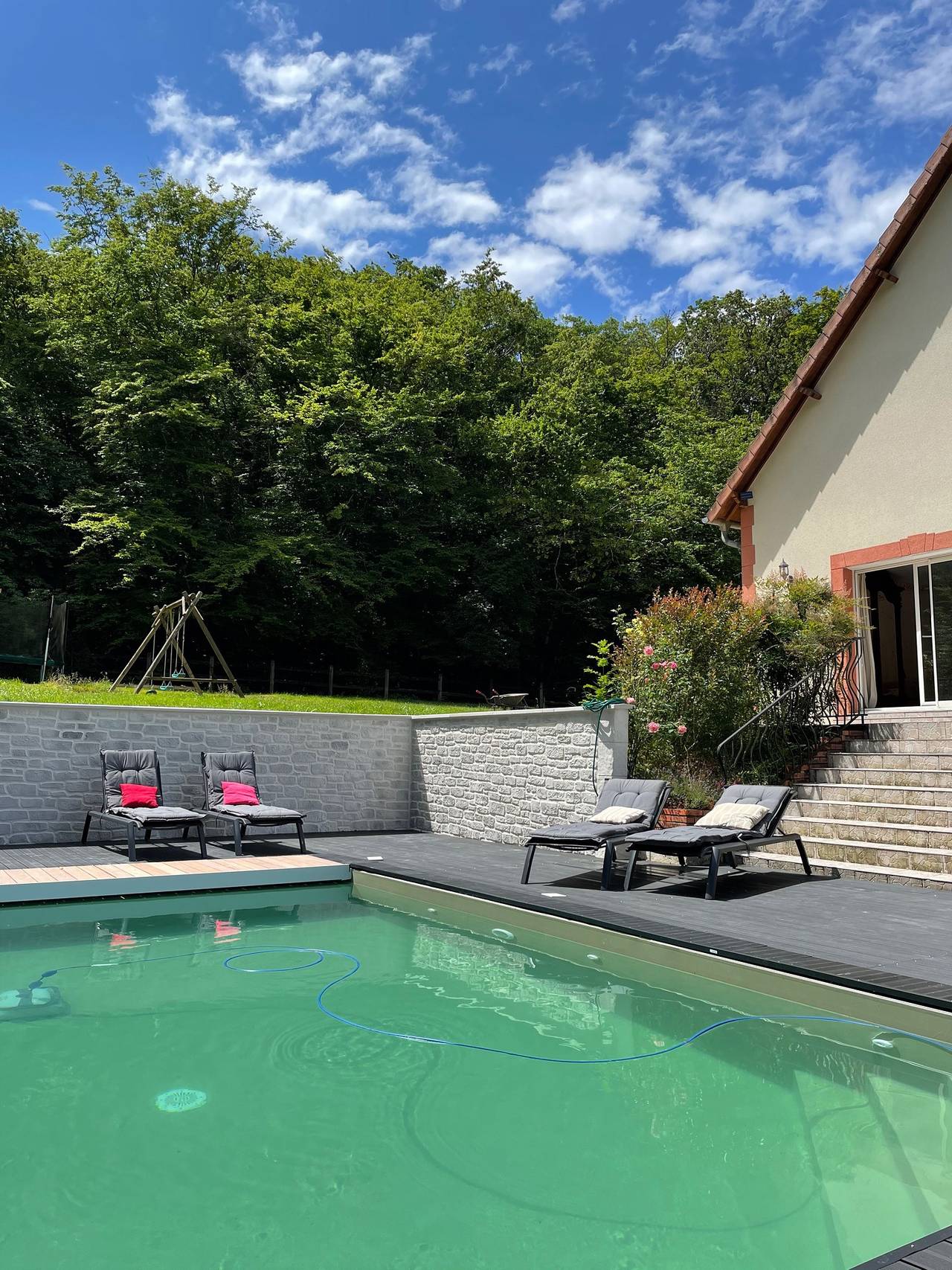 Gîte pour 13 personnes avec piscine in Neuvy-Deux-Clochers, Région de Bourges