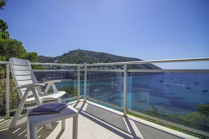 Apartment for 6 people, with Terrace in Cala El Portet