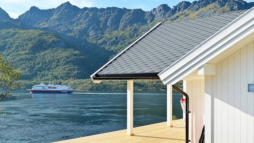 Ferienhaus für 9 Personen, mit Terrasse in Nordland
