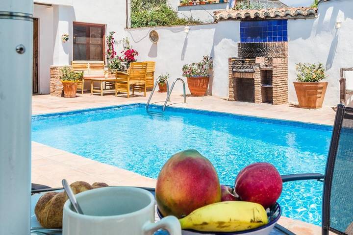 Apartamento para 2 personas, con Balcón y Terraza además de Piscina y Vistas en El Pinar