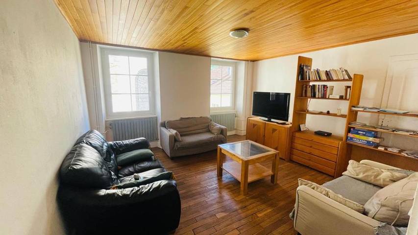 Gîte pour 6 personnes, avec Terrasse et Vue à Lutzelbourg