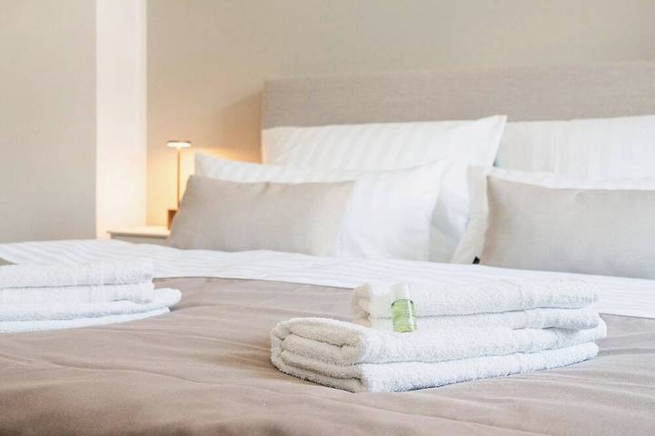 Apartamento entero, LaMiaCasa Tübingen | 2 Balconies | Private Parking | Central in Tubinga, Neckar-Alb