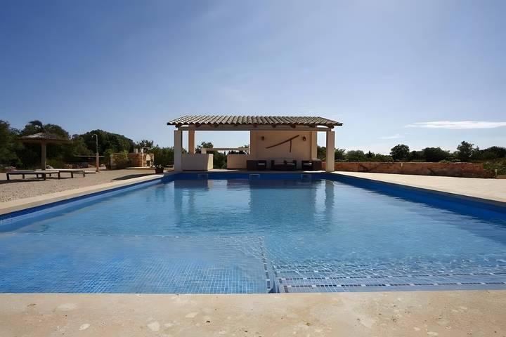 Finca für 10 Personen, mit Garten und Balkon in Es Llombards - 2