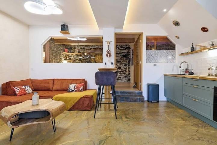 Gîte pour 4 personnes, avec jacuzzi, animaux acceptés dans Plage De La Balette Collioure