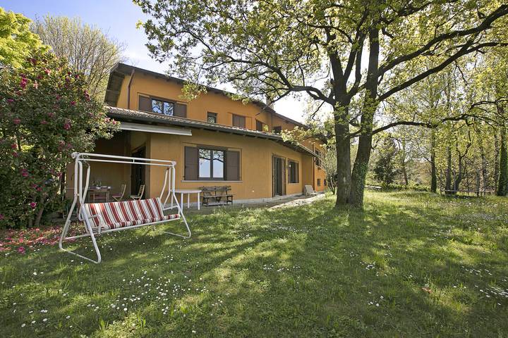 Villa für 6 Personen, mit Seeblick und Terrasse in Italien - 2