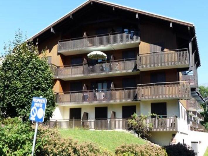 Gîte pour 6 personnes, avec balcon, animaux acceptés dans Office De Tourisme De Combloux - 4