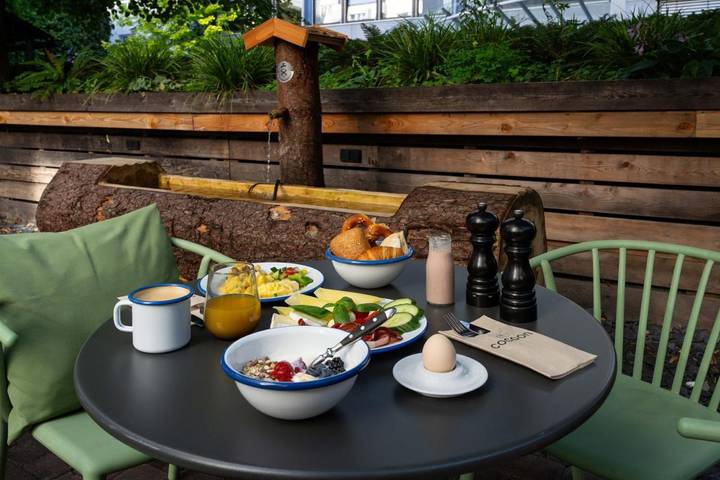 Hotel für 10 Personen, mit Terrasse und Garten beim Oktoberfest - 4