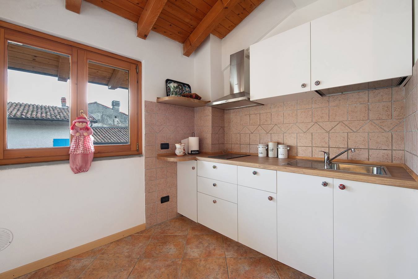 Apartamento entero, Apartamento vacacional "Gelsomino" con balcón y Wi-Fi in Esmate (Solto Collina), Municipio de Solto Collina