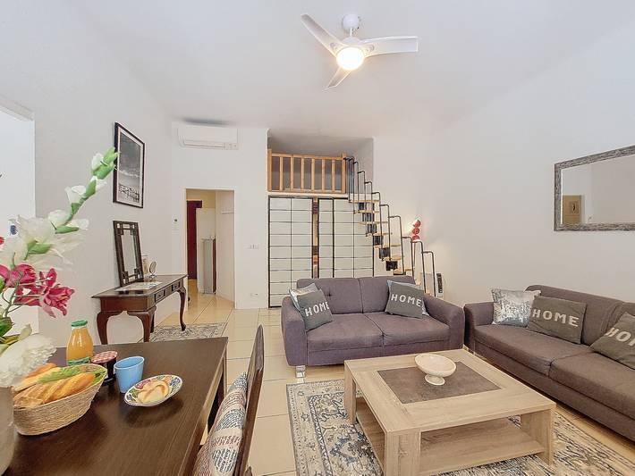 Gîte pour 4 personnes dans Casino Du Palais De La Mediterranee - 3