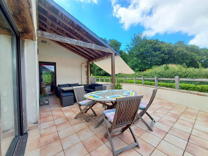 Gîte pour 6 personnes, avec jardin ainsi que terrasse et piscine à Baden (France) - 3