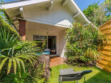 Gîte pour 2 personnes, avec jardin dans Pereire