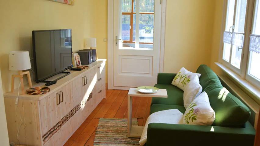 Ferienhaus für 8 Personen, mit Balkon und Sauna im Hainich - 2