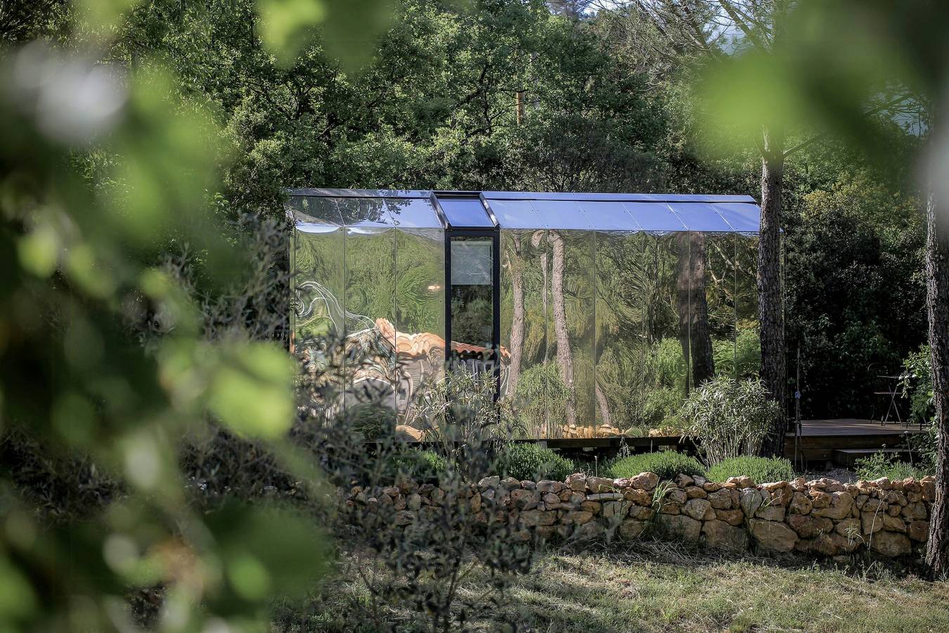Cabane design avec piscine partagée à Bras in Bras, Région de Brignoles
