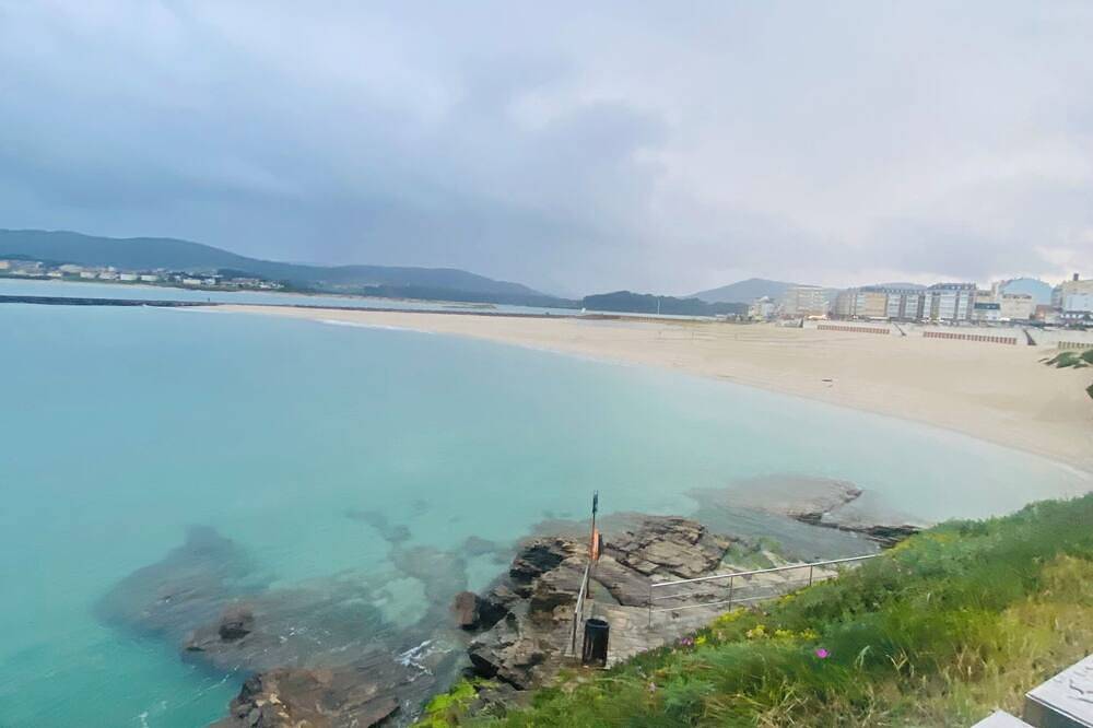 Semi-Detached House Between Beaches. Ideal For Families. in Foz, Galician Coast