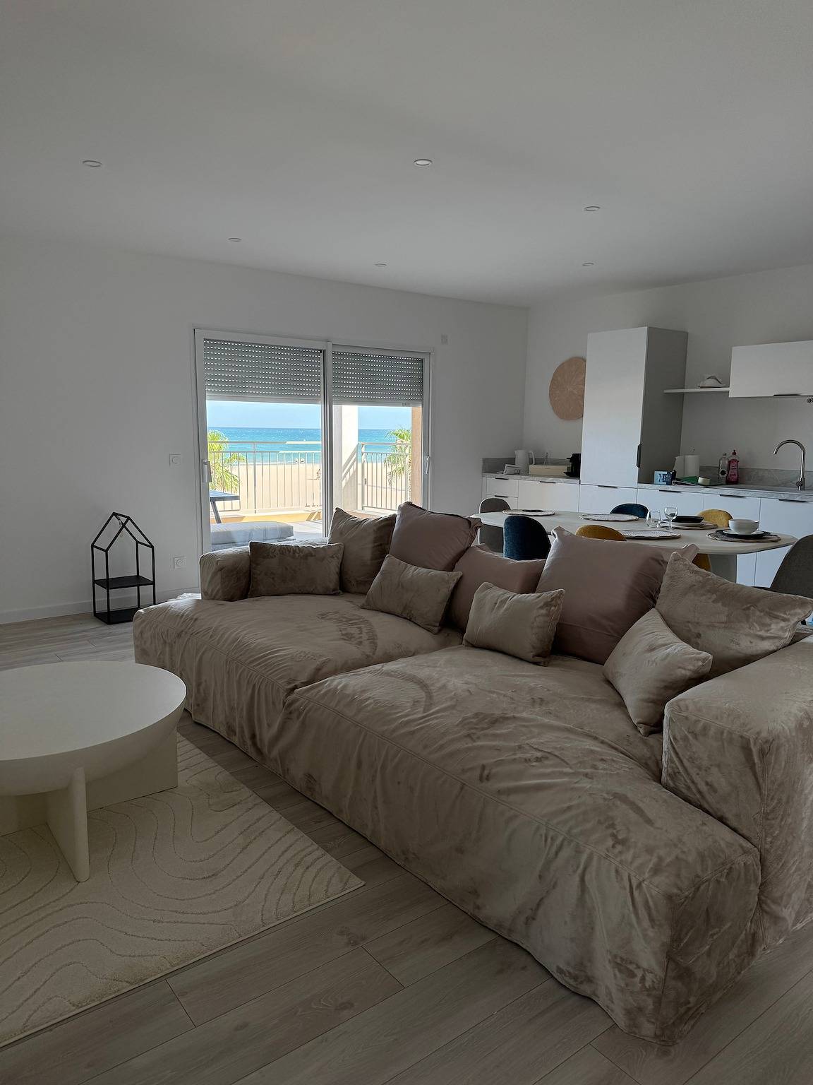 Maison de Vacances 'Face À La Mer 2' avec Terrasse Privée et Climatisation in Port-la-Nouvelle, Côte méditerranéenne (France)