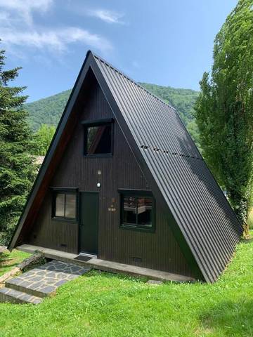 Maison de campagne pour 4 personnes, avec jardin et vue à Cierp-Gaud