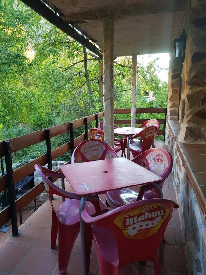 Apartamento de vacaciones para 18 personas, con vistas y balcón en Serranía de Guadalajara - 2