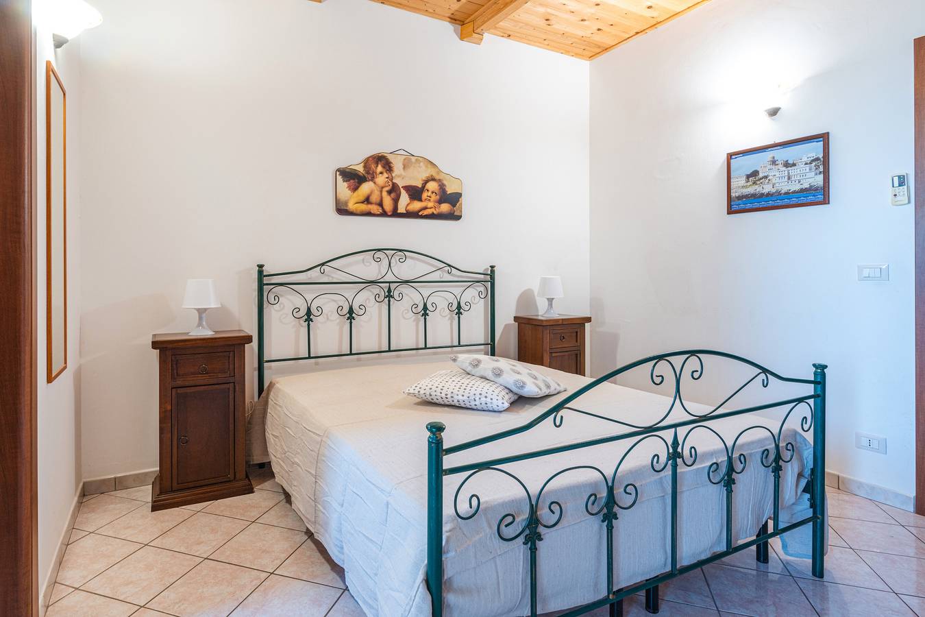 Chambre 'Angeli Nel Salento - Stanza 7' avec terrasse privée, Wi-Fi et climatisation in Cocumola, Minervino di Lecce
