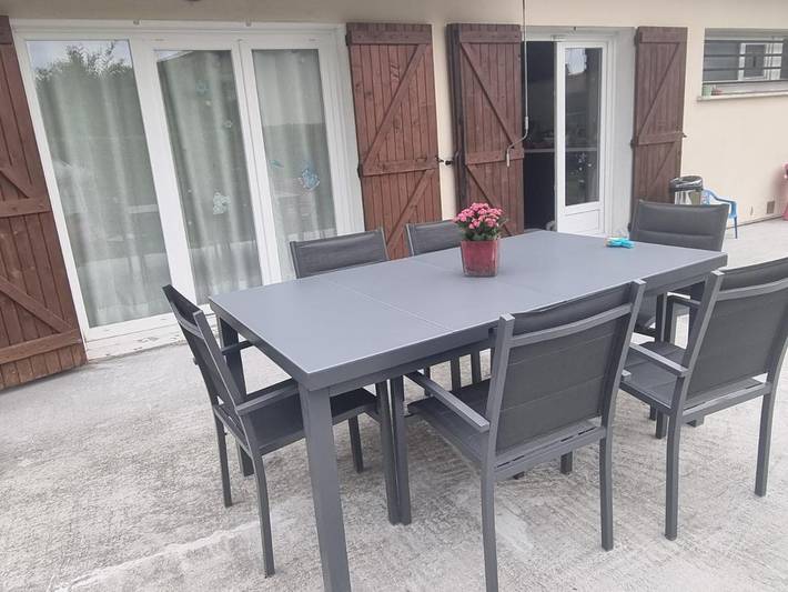 Location de vacances pour 2 personnes, avec terrasse, animaux acceptés à Carbon-Blanc - 3