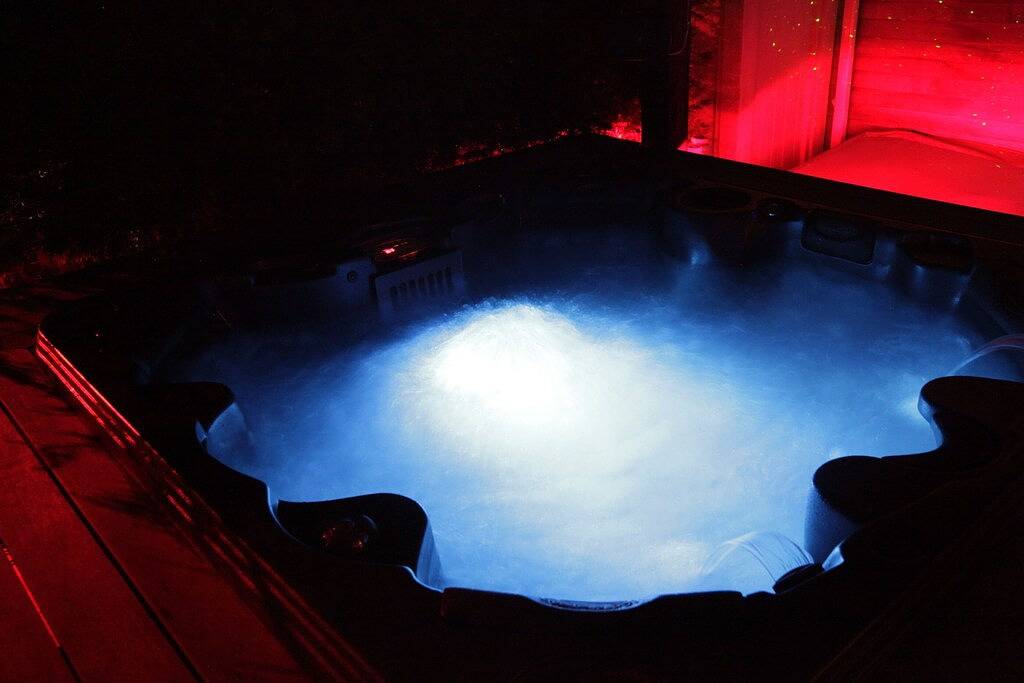 9Br Sag Harbor Private mit Pool-Tennis-B-Ball-Hottub in Noyack, Hamptons