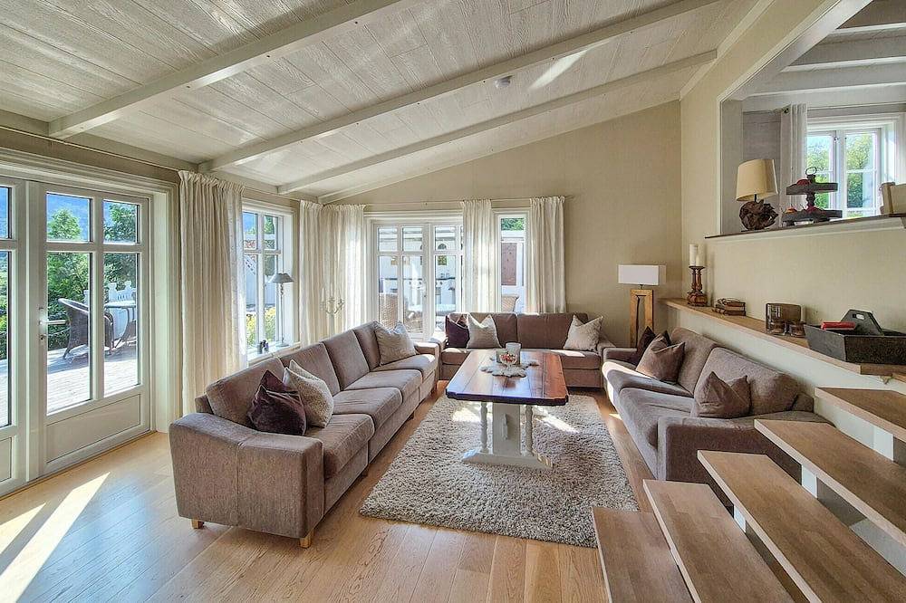 Schönes Haus mit 3 Schlafzimmern in Vikebygd in Vikebygd, Vindafjord