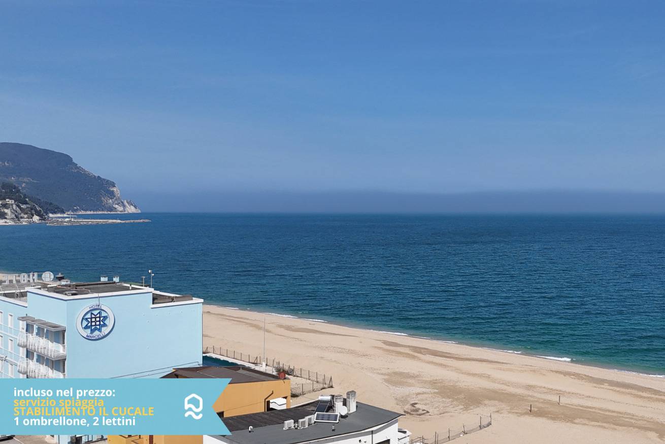 Entire apartment, Mialmare Sud - Marcelli, new sea front three-room apartment in the center in Marcelli, Riviera del Conero