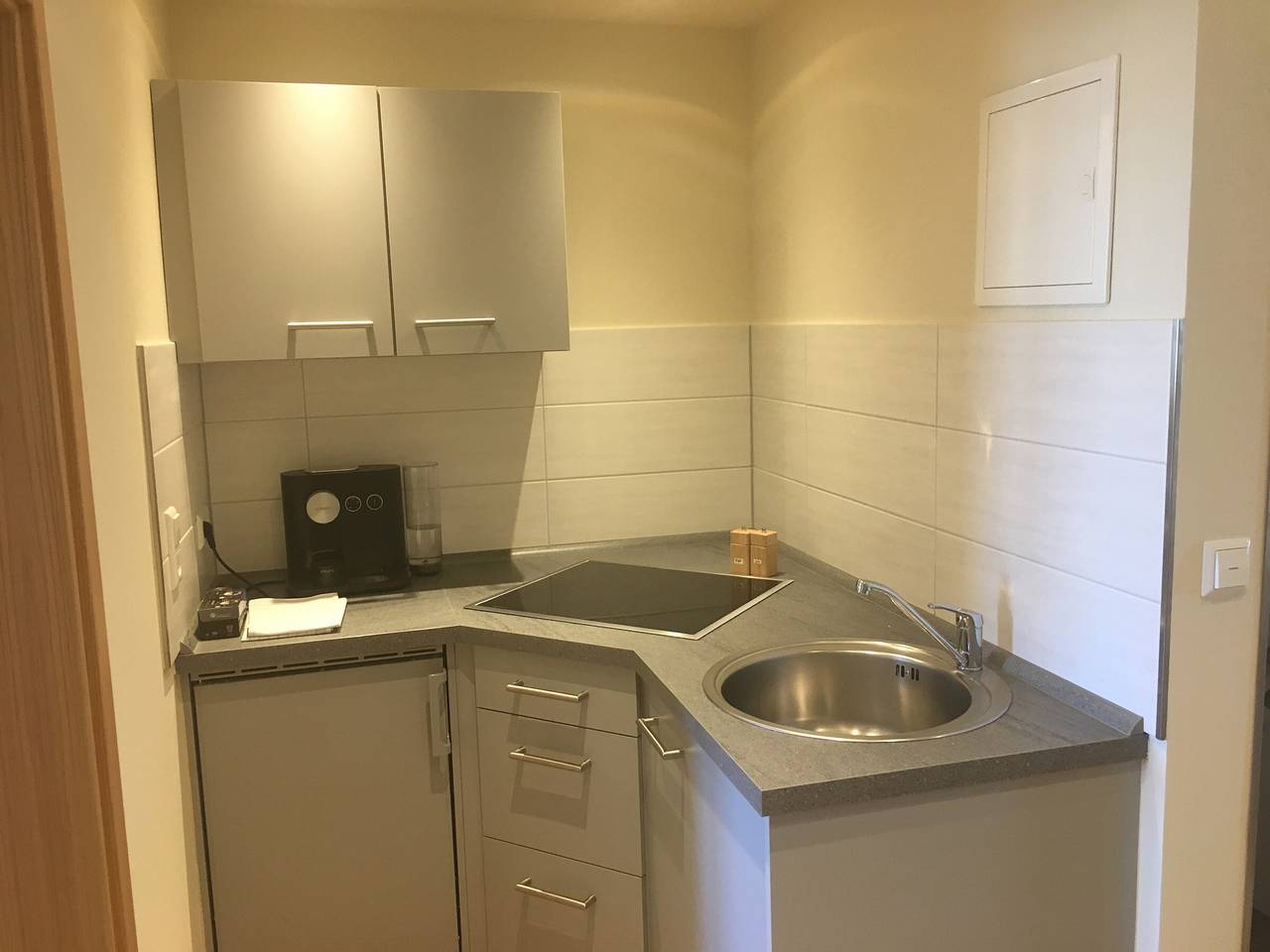 Ganze Wohnung, Apartment 6 mit Gemeinschaftsterrasse und Wlan in Mössingen, Neckar-Alb